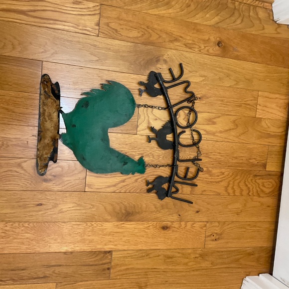 Vintage All Metal Rooster Welcome Sign - Picture 2 of 2